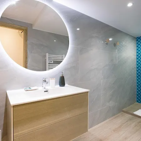 아파트 Majopi 2 - Central, Ac, Close To Palais & Beaches